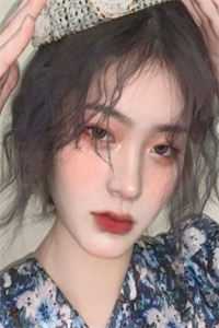 星宇苍穹：万族争霸的传奇史诗