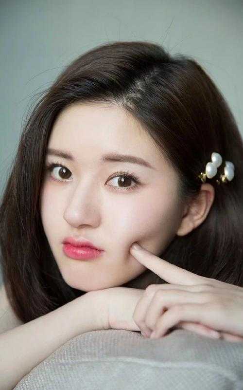 黑帮女大佬穿越，带娃赚钱两不误