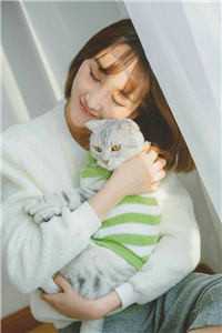 闻池淮也