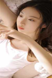 绿茶太子爷又在美人面前哭红眼