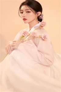 逃婚后，皇后娘娘想另嫁他人