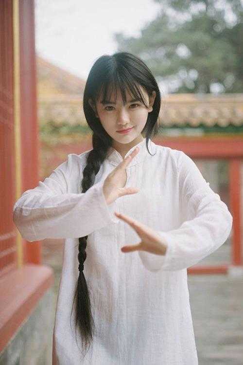 撼