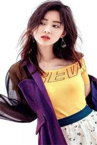 我把真神女送上了天界审判台