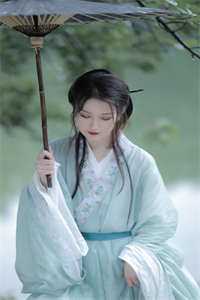妻女死祭，渣总在陪白月光孩子庆生