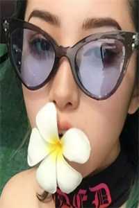 结婚纪念日，妻子带着白月光回家