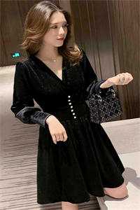 闺蜜要嫁家暴男，重生后我举双手赞成