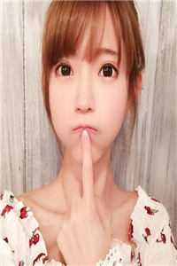 闪婚：狂掉马甲的小受气包杀疯了