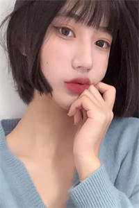 我在做乳腺手术，老公却陪网红博主吃蛋糕