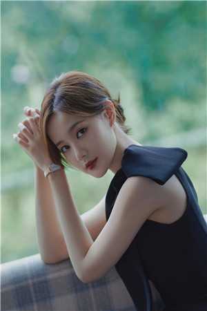 意外得知自己是男主炮灰未婚妻怎么办