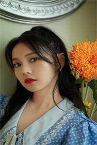 心机销售黏上我的凤凰男未婚夫