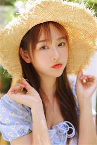 我被扔水里反省，男友和初恋在车里大战