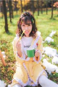 上山砍柴，被仙女缠身