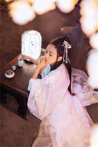 我冷眼旁观妹妹和保姆换掉了我女儿