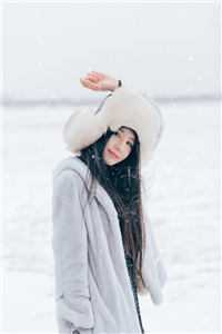 他养金丝雀，故人却盼我归