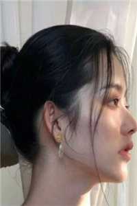 贫困生冒充千金害死我妈后，我杀疯了
