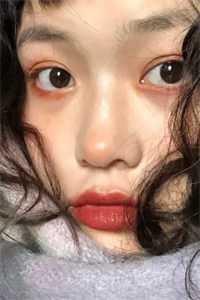 闪闪果实在妖尾