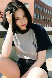 养女是个恋爱脑