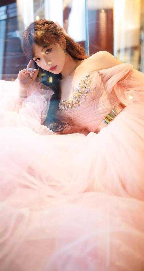 打脸抄袭小花