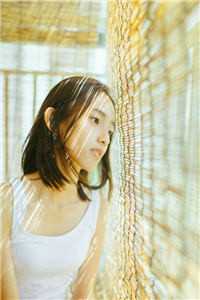 被逼给老公初恋做美甲后，我生下死胎