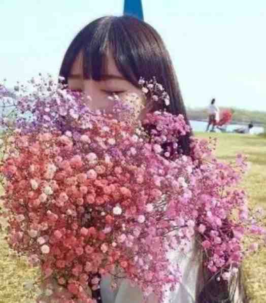 相思几许，虽悔难追
