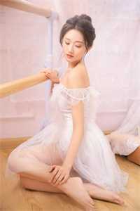 敲开男友房门发现他和其他女人缠绵