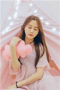 重生上世纪九十年代，和美女创业