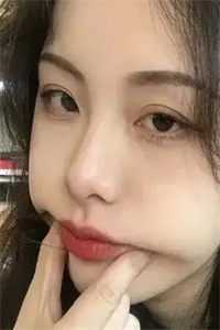 《冰川深渊：马克的使命》