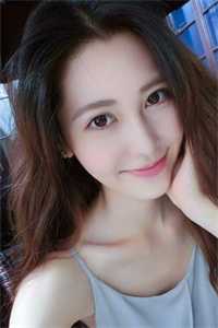 七零换亲，冷面科研大佬被撩红了眼