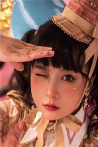 曲终不复朝朝暮暮
