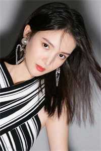 妈妈车祸大出血，哥哥却忙着陪养妹过生日