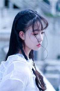 师妹她只想养鸡