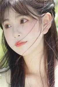 穿书反派，圣女小姐别偷听