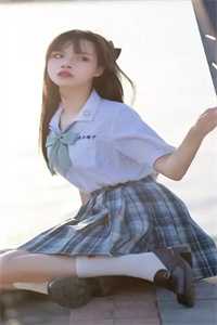 老婆过年不回婆家，我娶了她的死对头回家