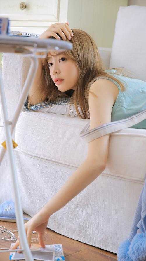 儿子被弄瞎眼，妻子竟维护仇人女儿