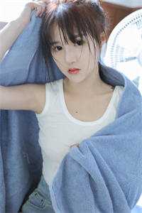 男友和白月光求婚后，我嫁给他死对头