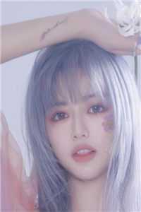 为骗我家产，老公让闺蜜装女鬼