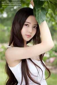 菁菁不然