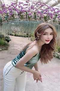 拒当总裁的舔狗后，她被辞退了