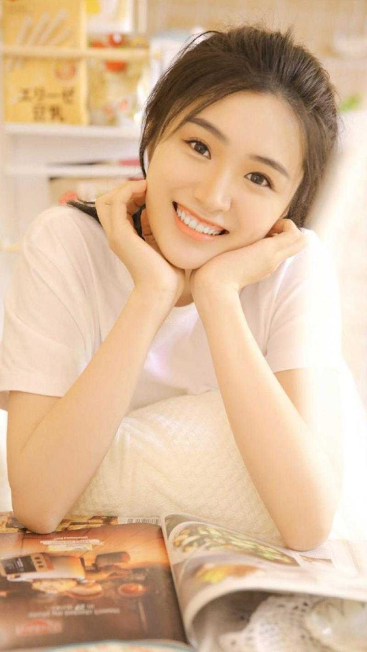 春风折落旧蔷薇