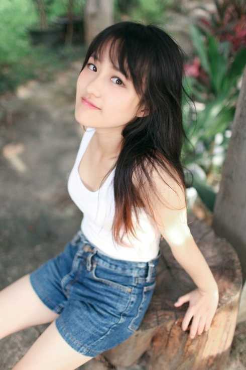 忽闻笙歌起